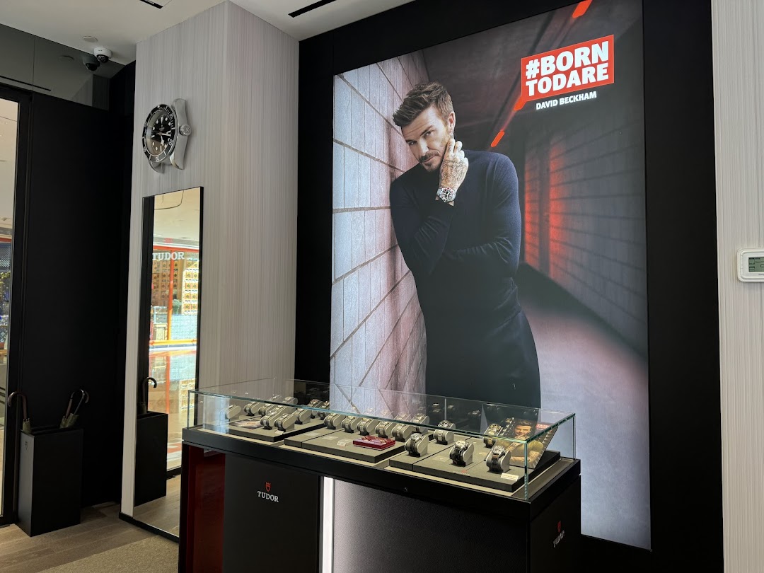 Tudor Boutique - The Hour Glass ION Orchard