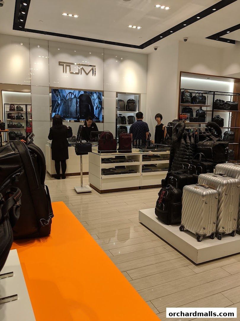 TUMI Mandarin Gallery