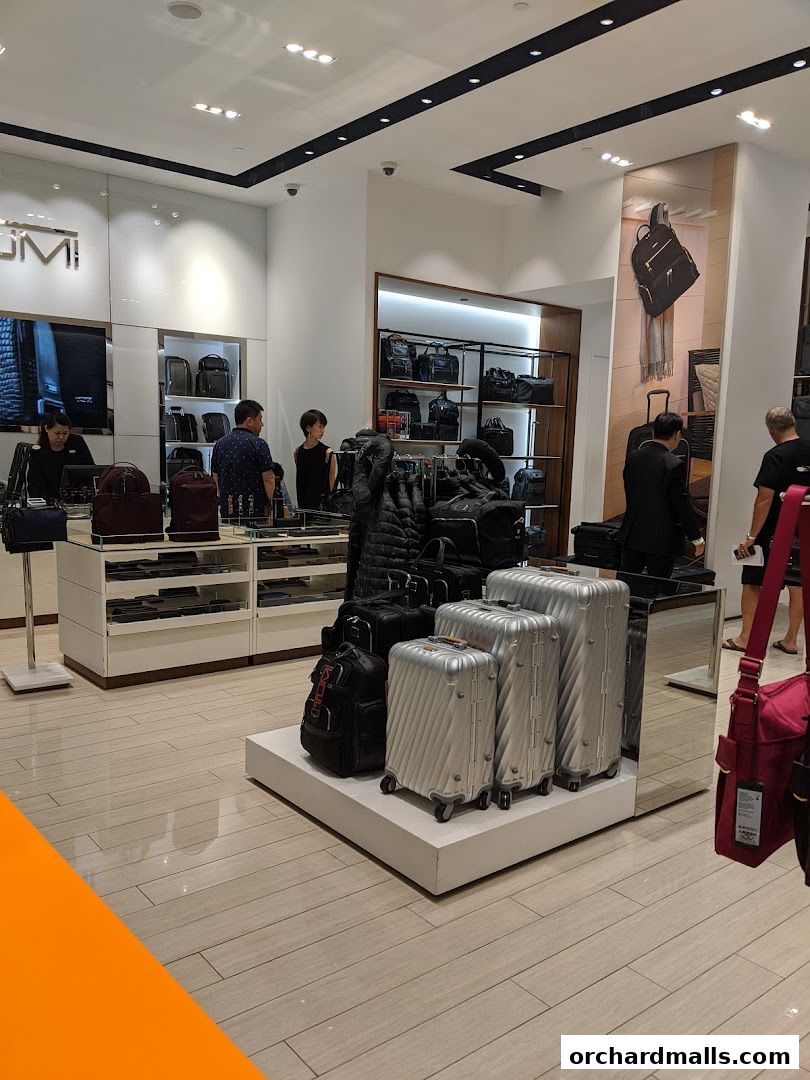 TUMI Mandarin Gallery