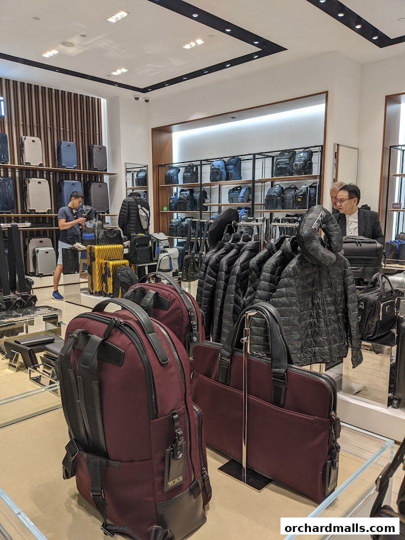 TUMI Mandarin Gallery