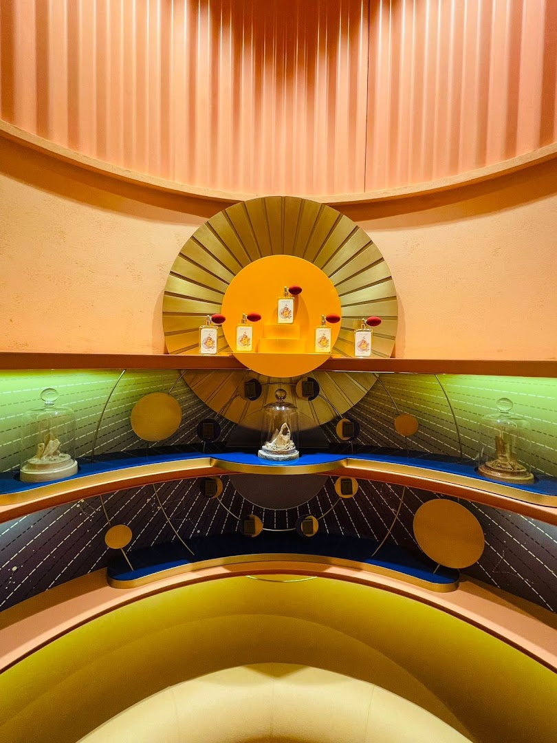 TWO LIPS  ION Orchard