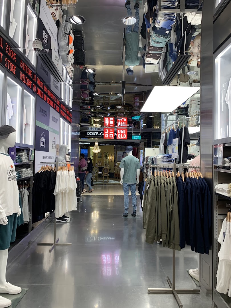 UNIQLO ION Orchard Same Day Click  Collect