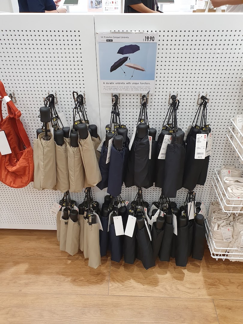 UNIQLO ION Orchard Same Day Click  Collect