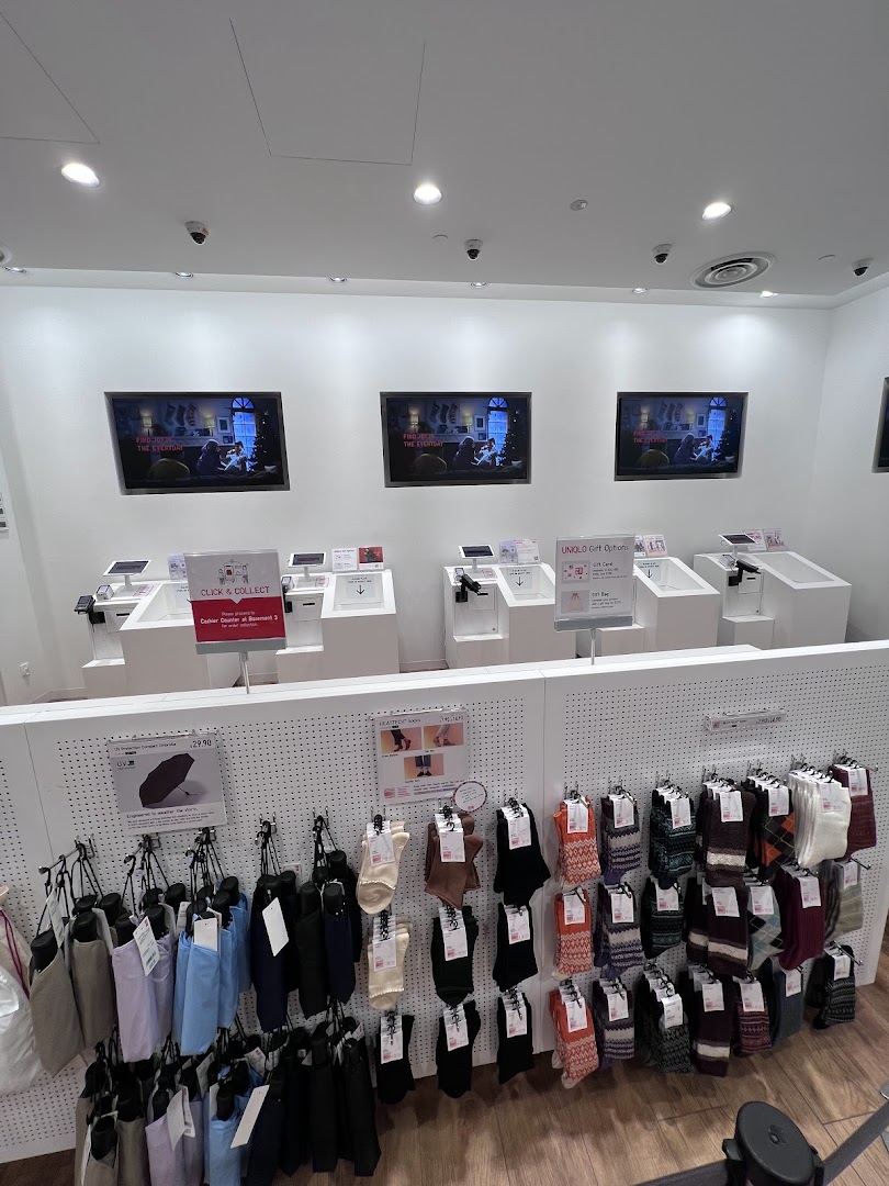 UNIQLO ION Orchard Same Day Click  Collect