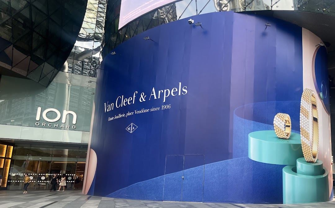 Van Cleef  Arpels Singapore - ION Orchard