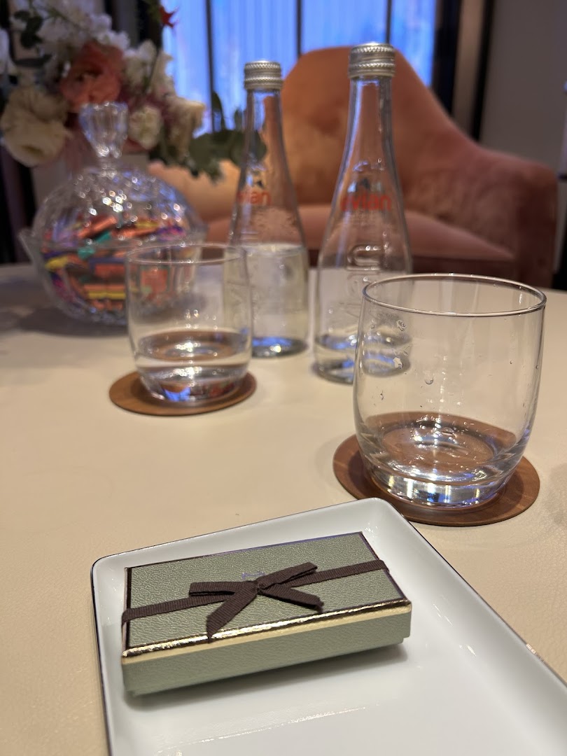 Van Cleef  Arpels Singapore - Takashimaya Shopping Centre, Ngee Ann City