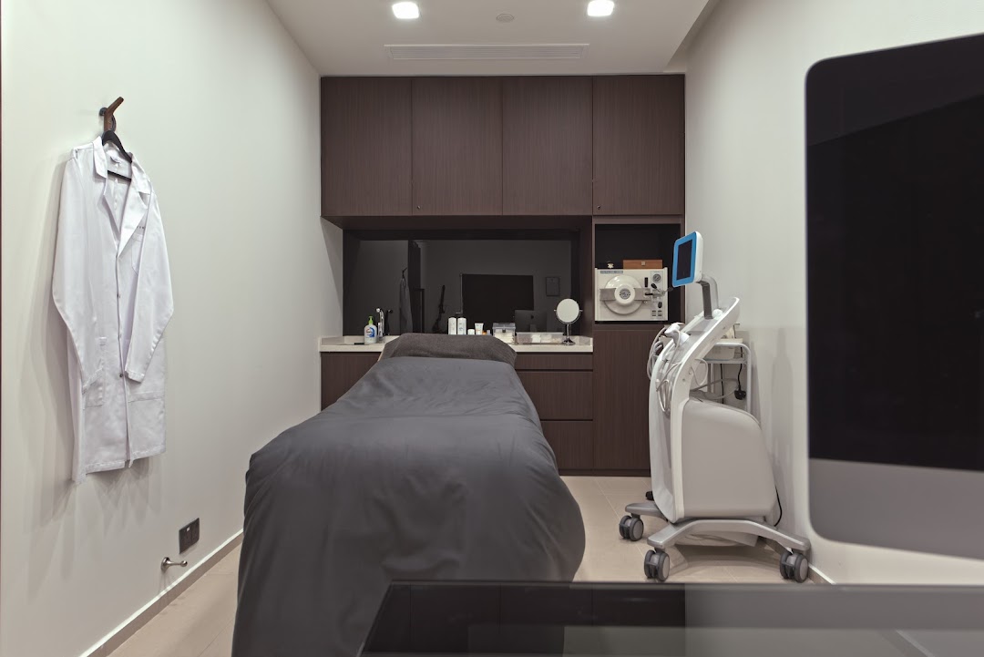 Vedure Face, Body  Nail MediSpa