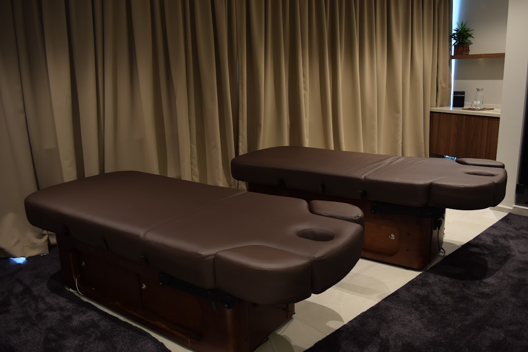 Vedure Face, Body  Nail MediSpa