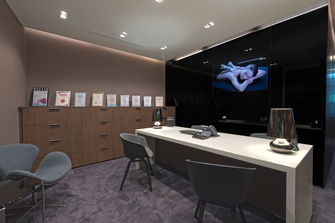 Vedure Face, Body  Nail MediSpa