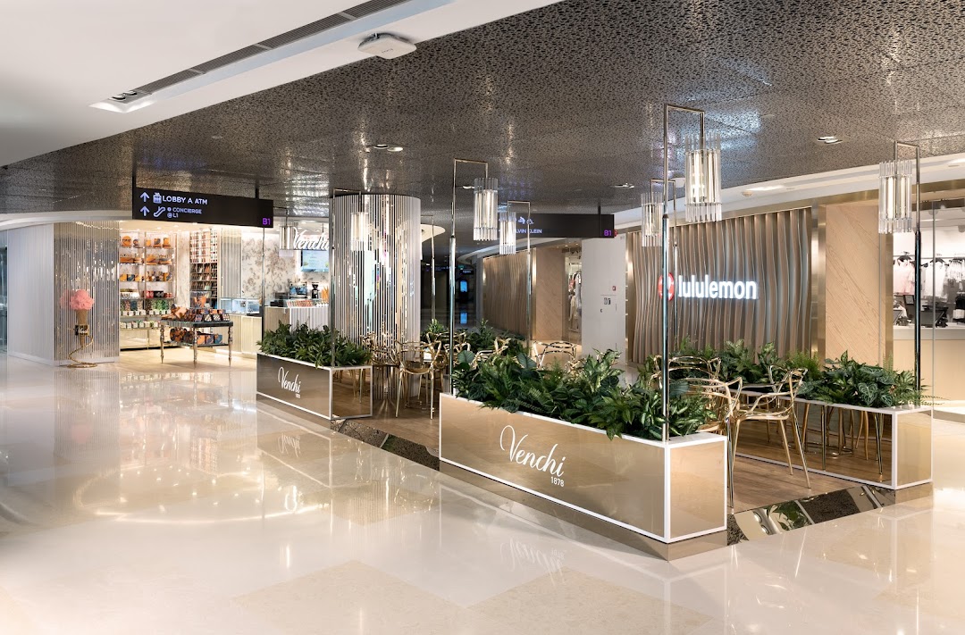 VENCHI Singapore ION Orchard Store
