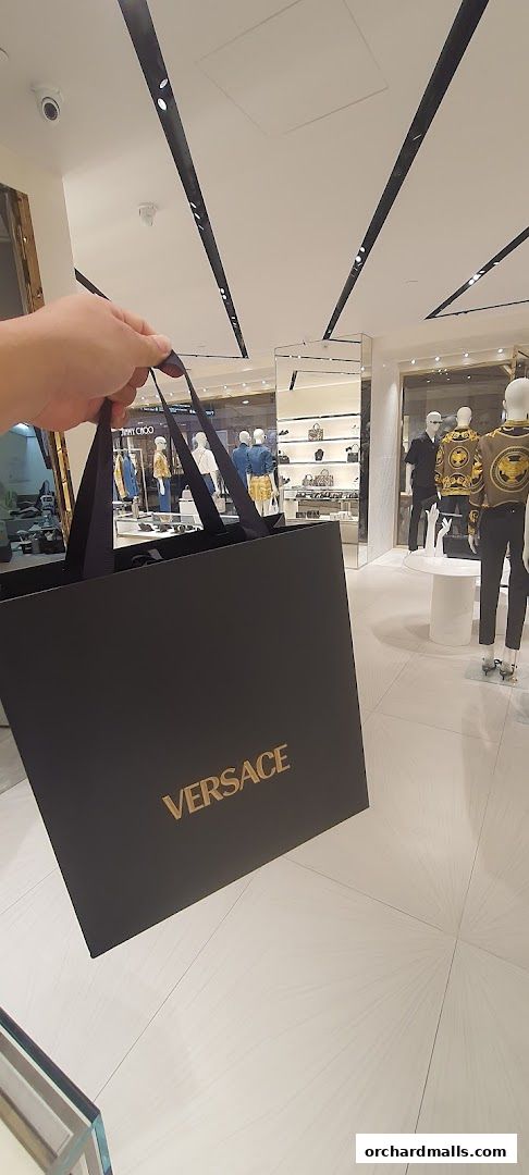 VERSACE