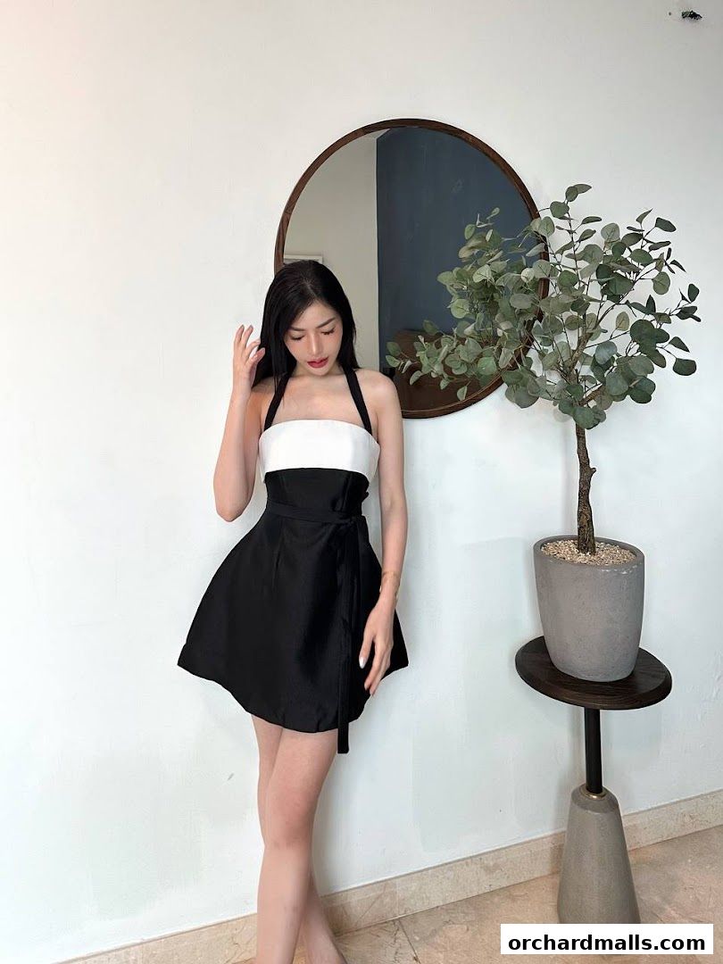 Vintage Studio VS Salon - 313Somerset