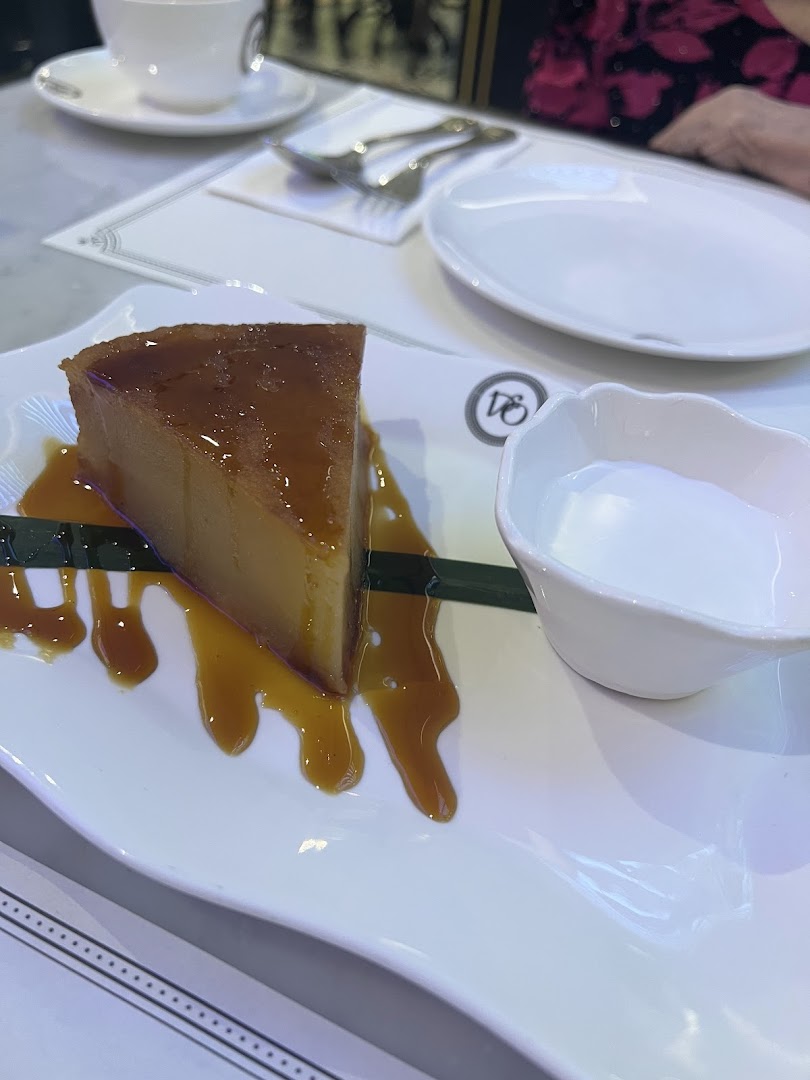 Violet Oon at ION Orchard