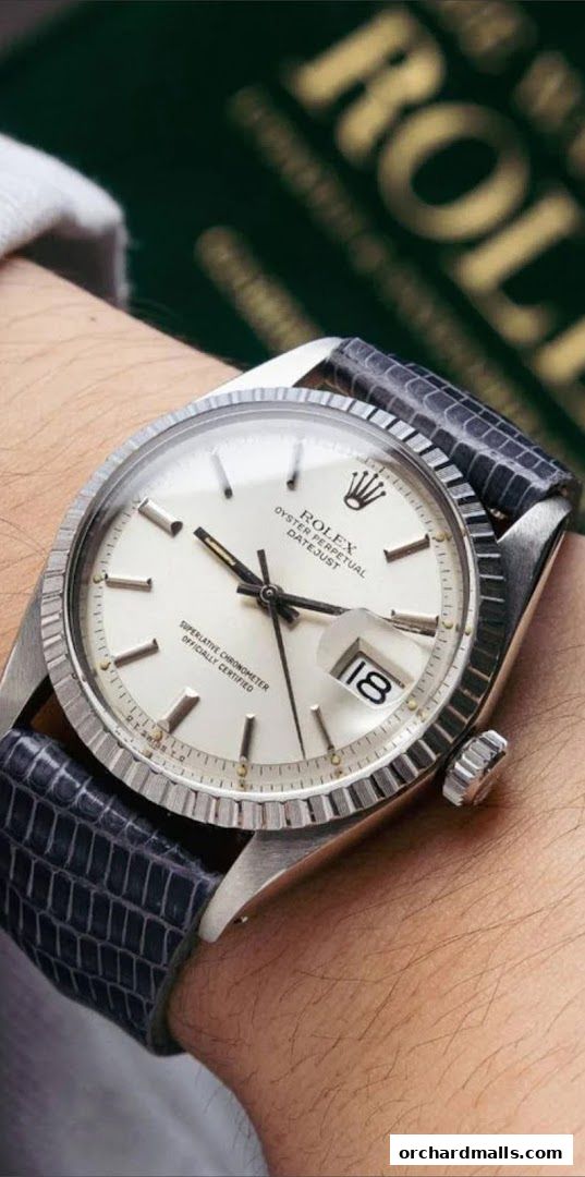 Watch District Far East Plaza Level 2