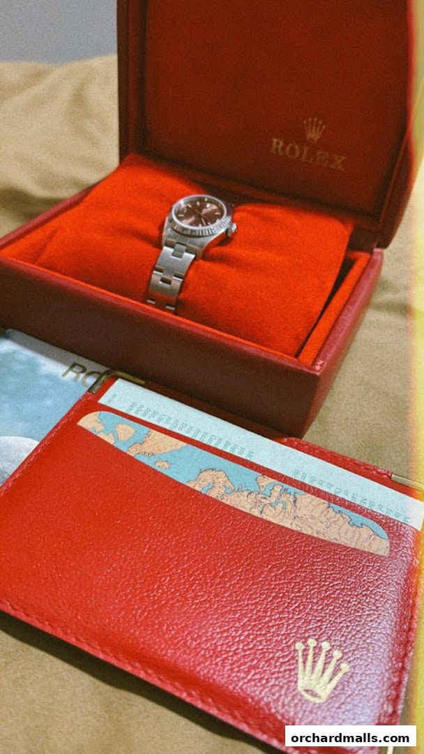 Watch District Far East Plaza Level 2