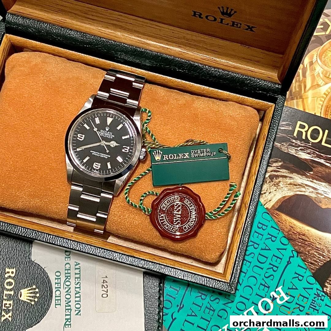 Watch District Far East Plaza Level 2