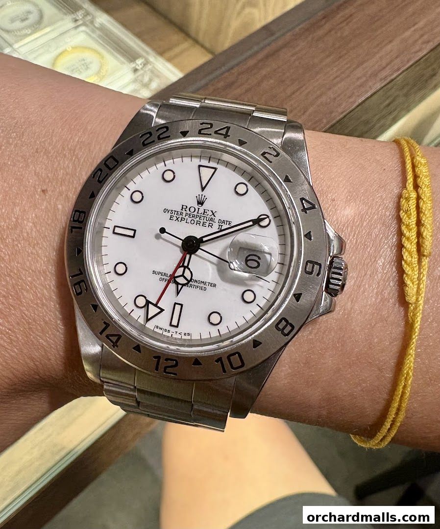 Watch District Far East Plaza Level 2