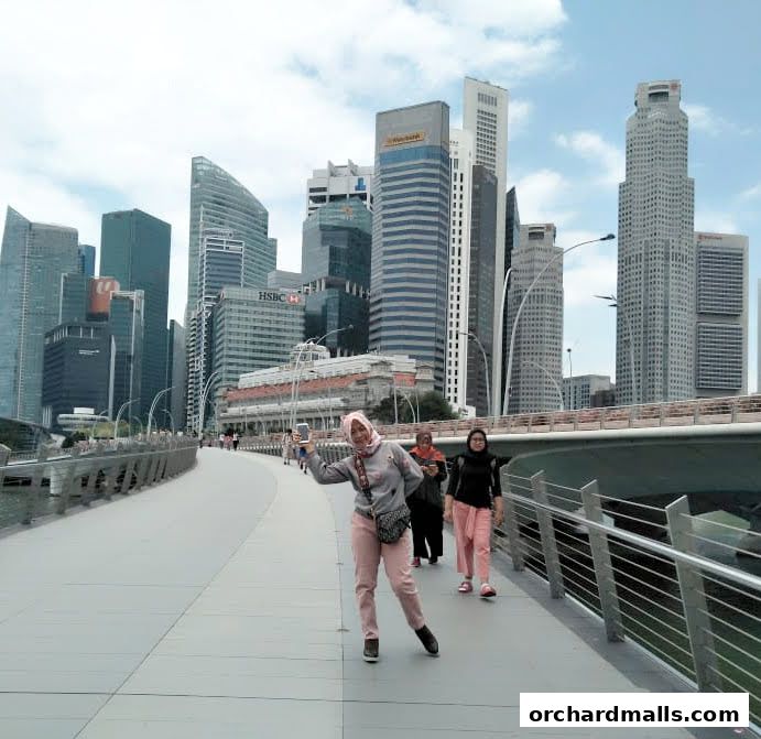 Watsons Lucky Plaza Click  Collect