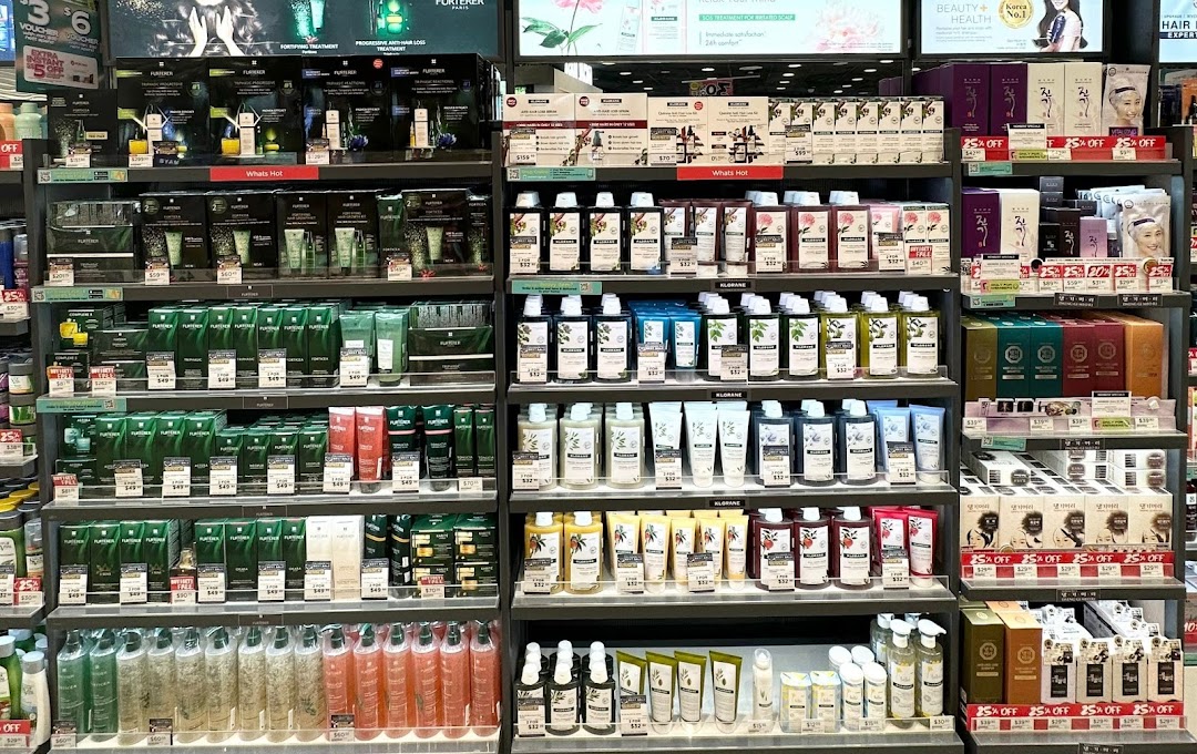 Watsons Takashimaya S.C, Ngee Ann City Pharmacy  GNC Click  Collect