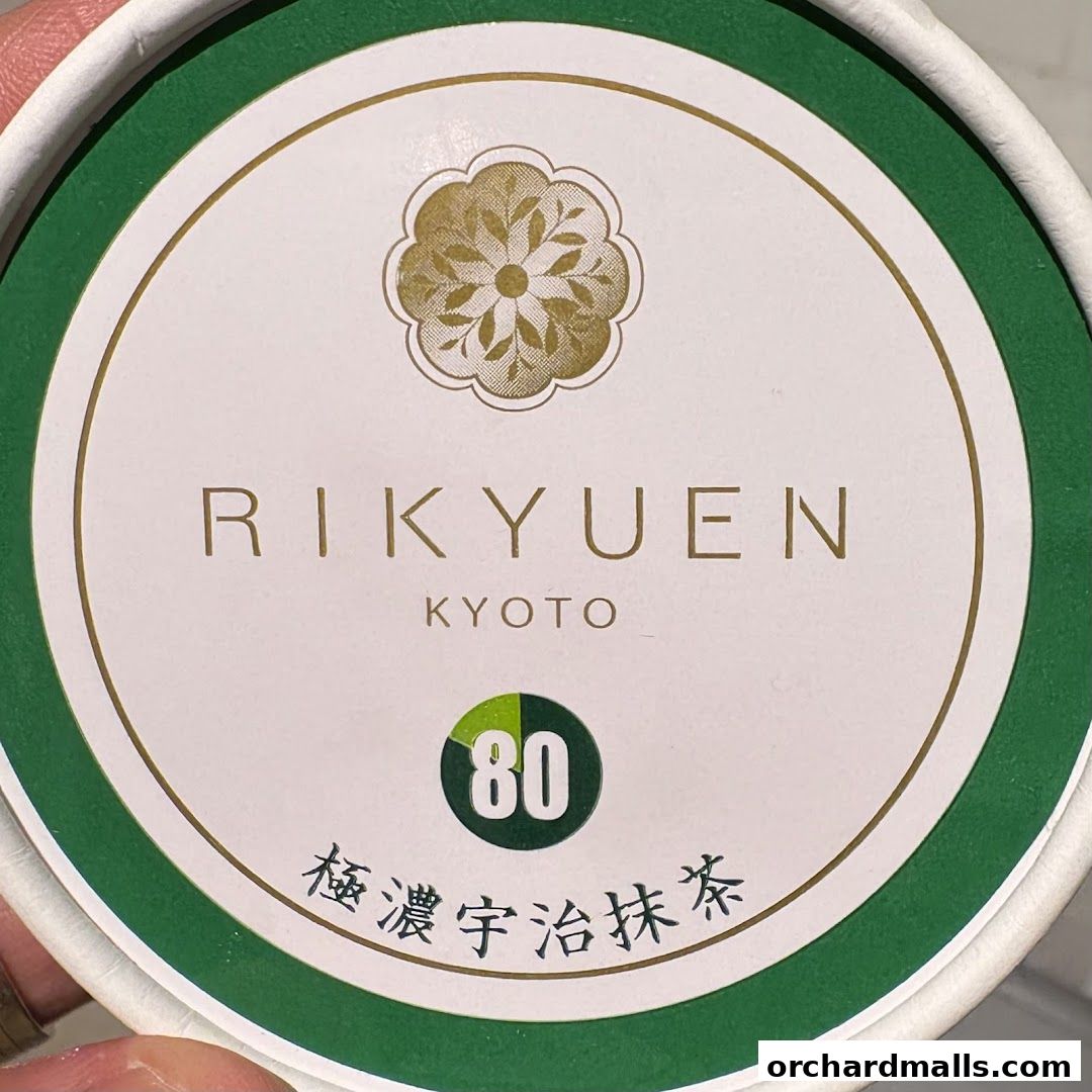 WHITETREE Café  Shop