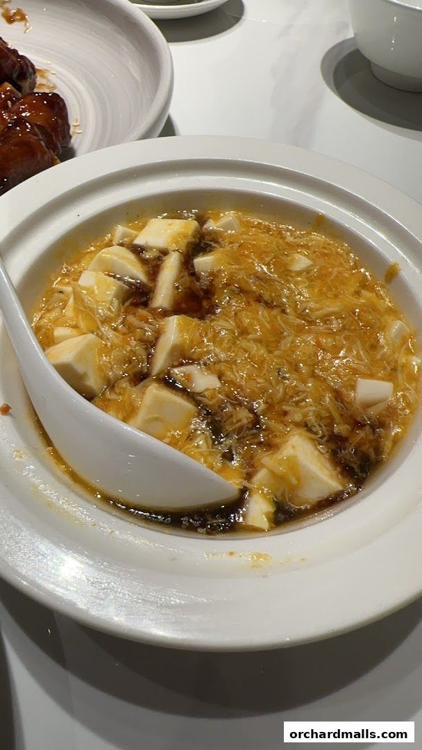 Yans Dining Fine Shanghai Cuisine 嬿青私房菜