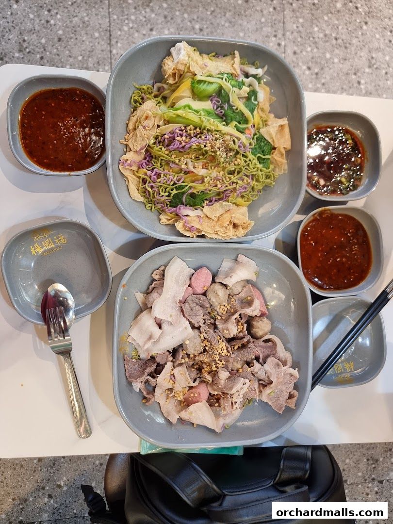 Yang Guo Fu Mala Tang 杨国福麻辣烫