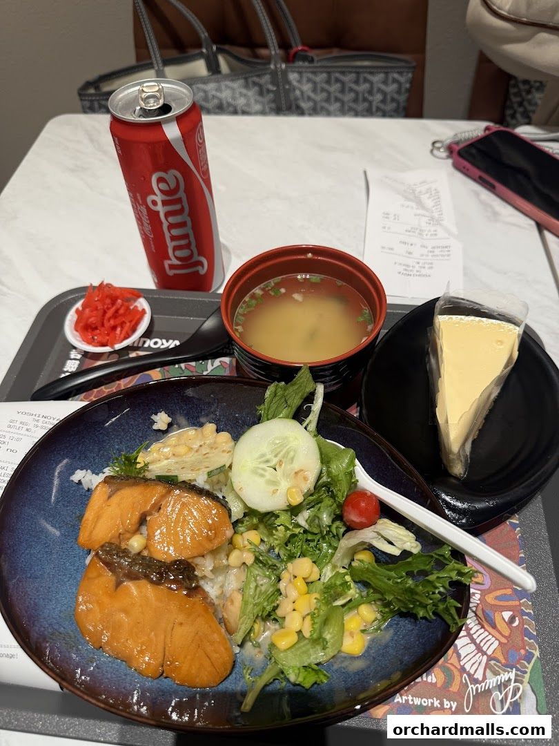 Yoshinoya The Cathay