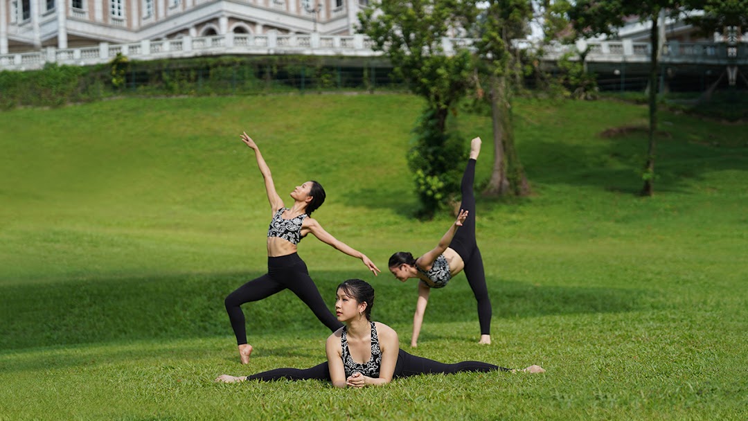 Yumi Active - Takashimaya